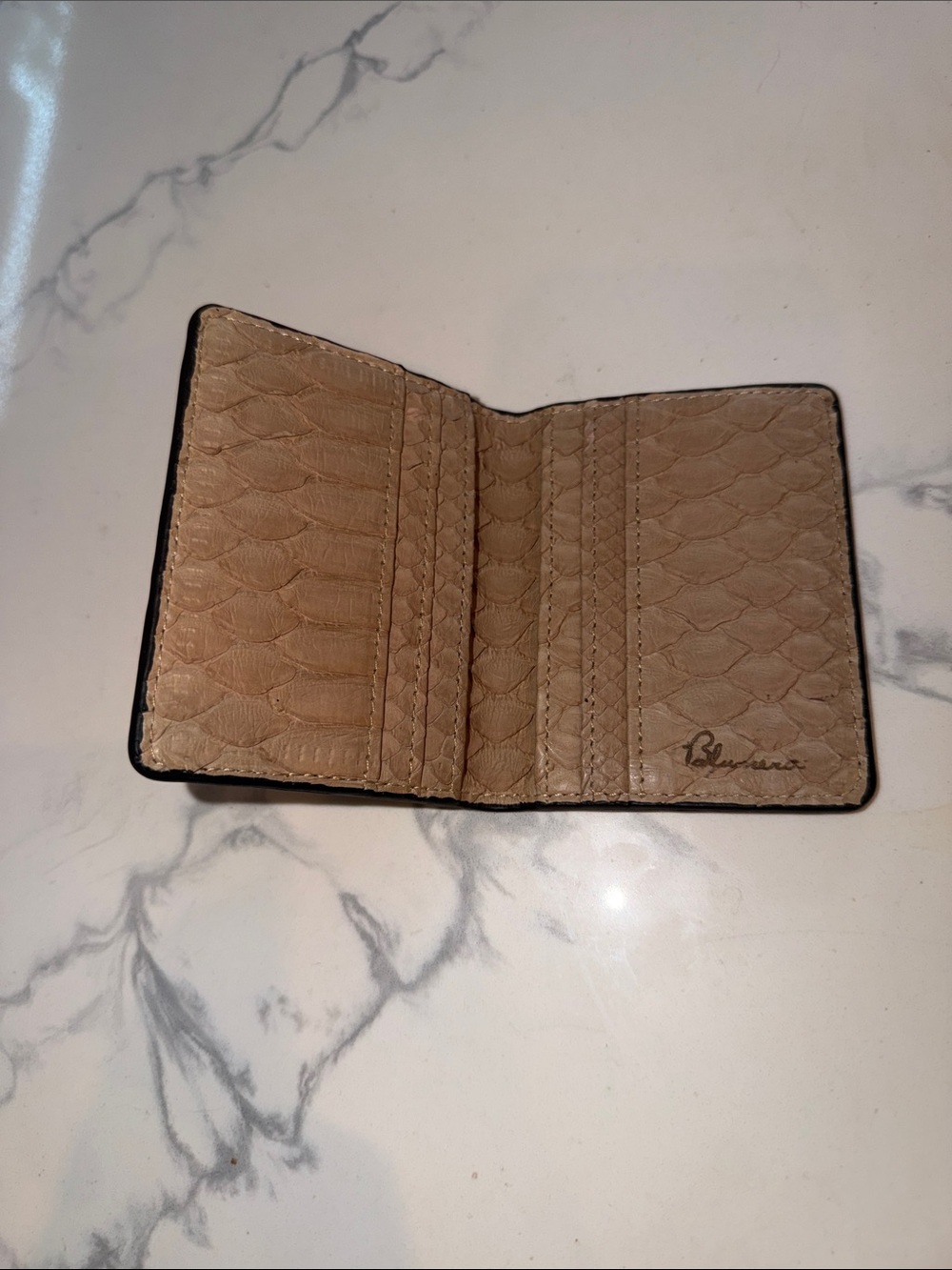 Blumera Python Tan Textured Leather Wallet Card Holder/Wallet - Picture 2 of 3